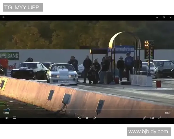 赛后复盘：上海网球队与西安网球队速度对决的精彩瞬间分析